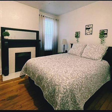 Appartamento Lovely 2Br W Office Space - King Bed & Alexa Pittsburgh Esterno foto